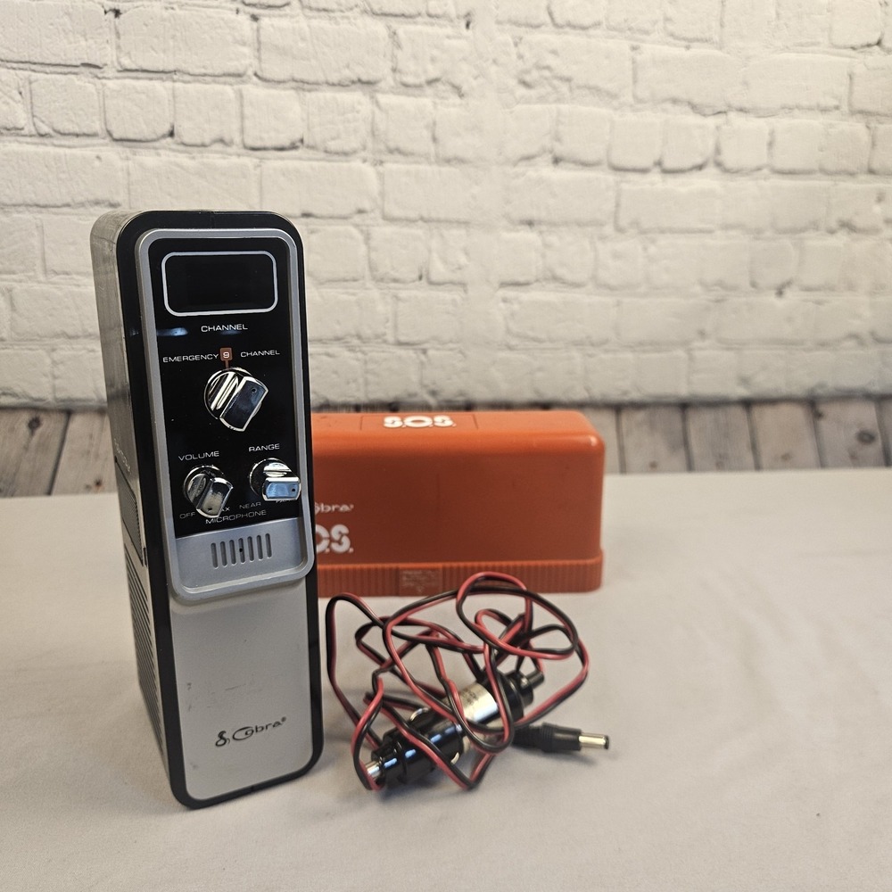 Cobra 39 LTD SOS Emergency CB Radio Tested Working w Case Car Power Cord Vintage